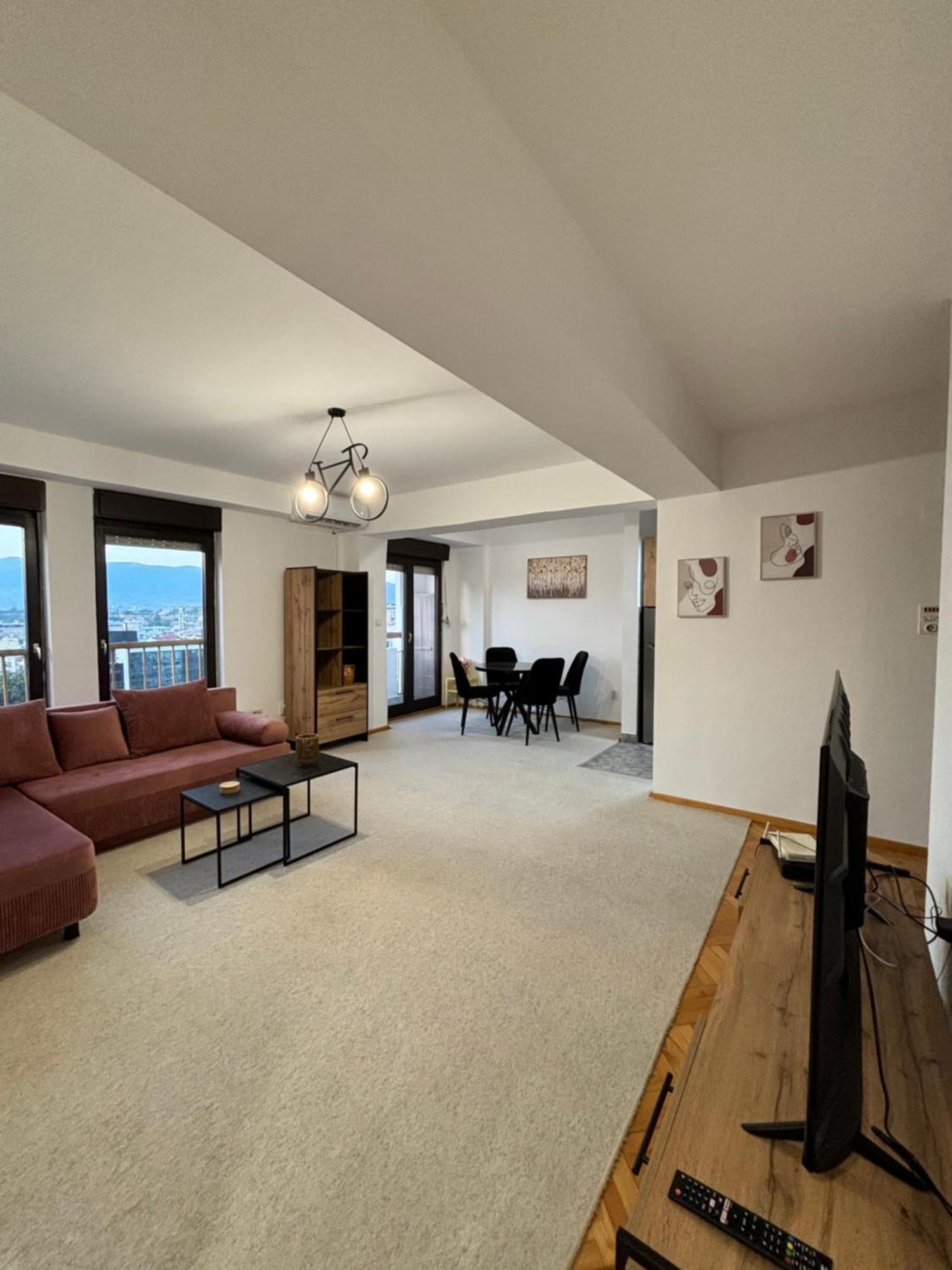 Urban Loft Apartment Skopje Bagian luar foto